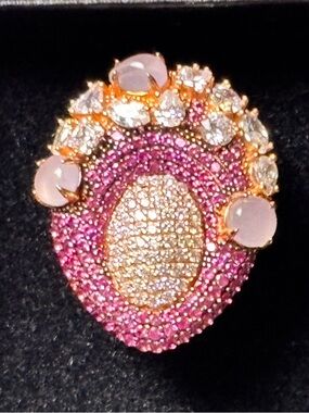 Rose-Quartz, Pink Pavé Rubellite w/Quartz Crystals. Set in Gold plated .925 SS